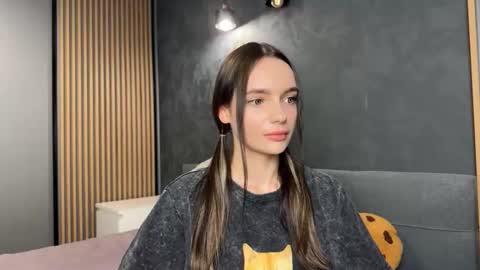 dialinkaaaa online show from April 19, 5:47 pm