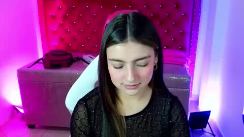 diamond_juliana_ online show from May 8, 3:23 am