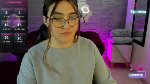 Your Diamond online show from February 4, 4:33 pm