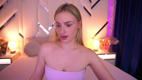 diana_nova online show from June 5, 2:11 pm