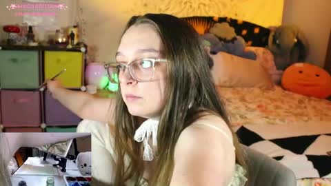 dice_steele online show from May 15, 4:32 am