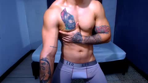 Snapshot of diego__cruz chatting on March 12, 11:42 am Diego online show from March 12, 11:42 am