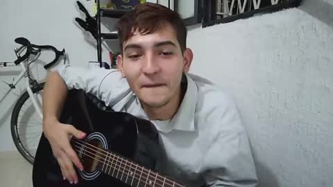 Snapshot of diegorogue_ chatting on January 3, 12:00 am Diego rogue online show from January 3, 12:00 am