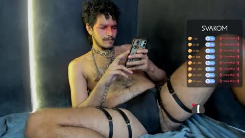 diemond_latinx98 online show from November 10, 6:21 pm