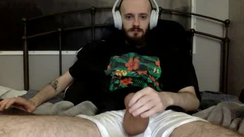 Snapshot of digbicknik chatting on February 26, 12:49 pm digbicknik online show from February 26, 12:49 pm