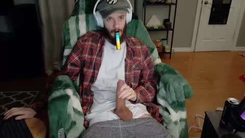 Snapshot of digbicknik chatting on March 12, 2:52 am digbicknik online show from March 12, 2:52 am