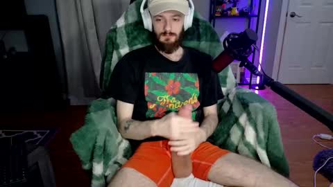 Snapshot of digbicknik chatting on September 18, 2:37 am digbicknik online show from September 18, 2:37 am