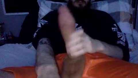 Snapshot of digbicknik chatting on February 12, 7:23 am digbicknik online show from February 12, 7:23 am