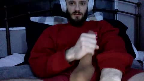 Snapshot of digbicknik chatting on February 14, 8:10 am digbicknik online show from February 14, 8:10 am