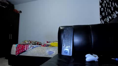 diiego_xxx online show from December 1, 2:09 am