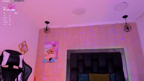 Snapshot of dilam_alfonzo chatting on September 11, 8:21 pm Dilan online show from September 11, 8:21 pm