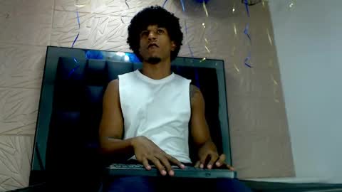 dilan_hall online show from May 26, 3:12 am