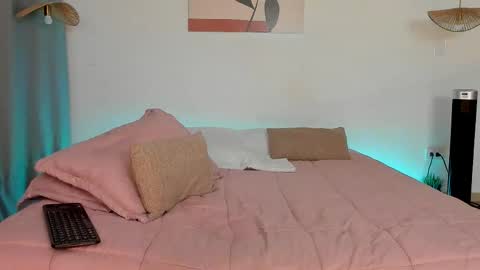 Dilarahkesh  online show from February 28, 7:01 am