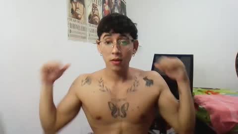 dillom420 online show from January 14, 5:19 am