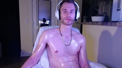 Meechii online show from February 12, 5:26 am