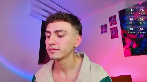 Julian Independent Model online show from January 16, 11:36 pm