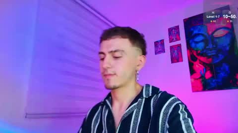 Julian Independent Model online show from May 18, 11:44 pm