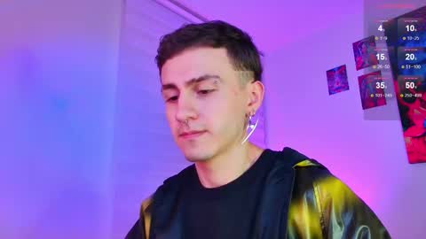 Julian Independent Model online show from February 15, 11:58 pm