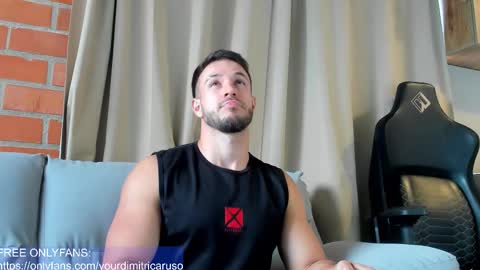 dimitricaruso online show from February 25, 8:34 pm