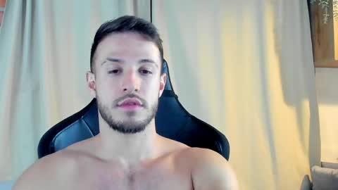 dimitricaruso online show from April 20, 11:19 pm