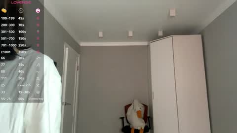 Amelia online show from April 20, 11:02 am