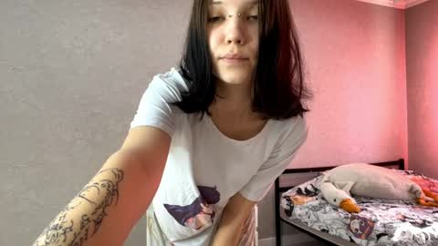 Amelia online show from April 2, 10:11 am