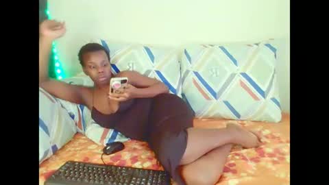 dinnydakrazx online show from November 19, 6:02 am