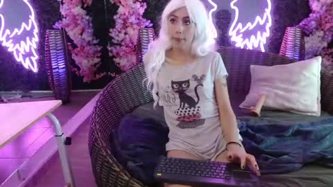 Dion online show from May 23, 1:40 pm