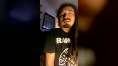 dirtsdirt1 online show from April 22, 8:10 am