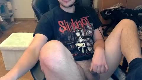 Snapshot of dirty_fun_boy chatting on December 2, 1:52 pm dirty_fun_boy online show from December 2, 1:52 pm