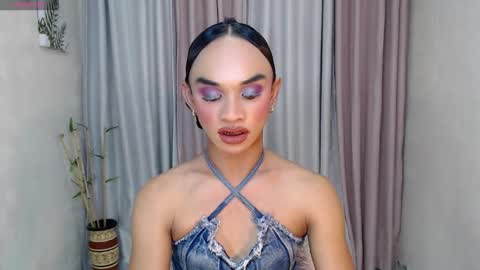 Ivana  Yanna and Elisha online show from March 19, 1:05 pm