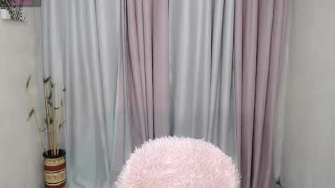 Ivana  Yanna and Elisha online show from March 27, 10:27 am