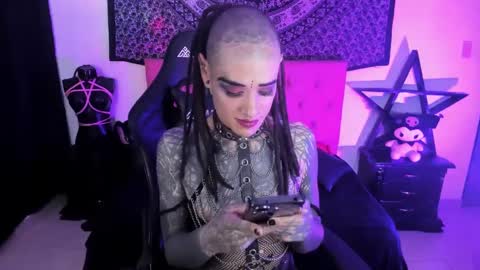 ONIX  online show from December 11, 5:32 am