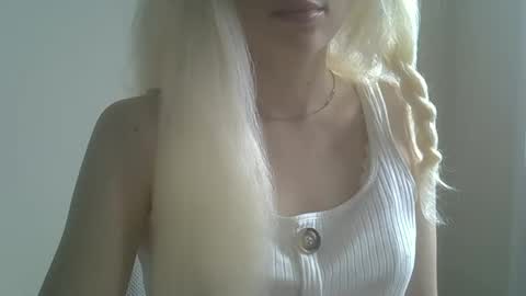 DitaMilton online show from September 13, 10:17 am