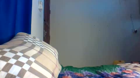 diva_queen495161 online show from October 5, 9:40 am