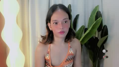 Crystal mae online show from April 2, 5:20 pm