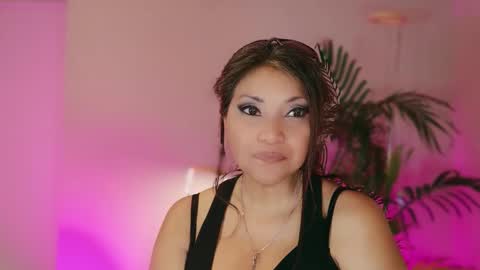 DivineLynn online show from April 13, 6:34 pm