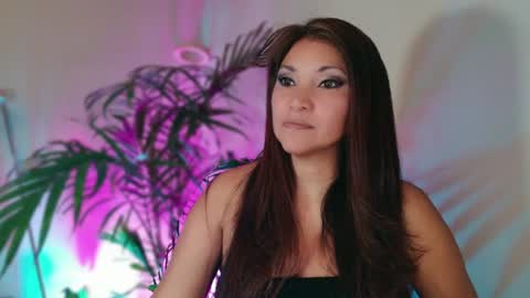 DivineLynn online show from July 13, 2:09 pm
