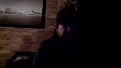 Snapshot of dj_chaterbate chatting on February 27, 8:35 am DJ Chaterbate online show from February 27, 8:35 am