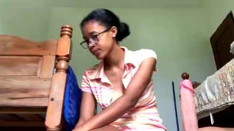 djayanah online show from January 17, 1:31 pm