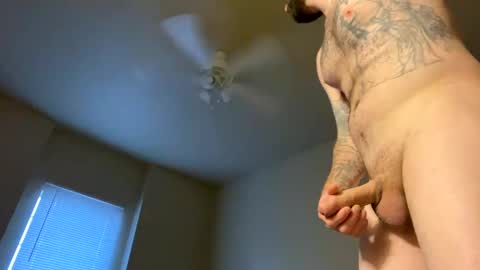 djayuncuttt online show from March 4, 1:17 pm