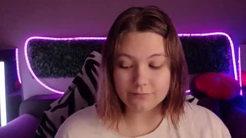 Jenia online show from November 9, 2:37 am