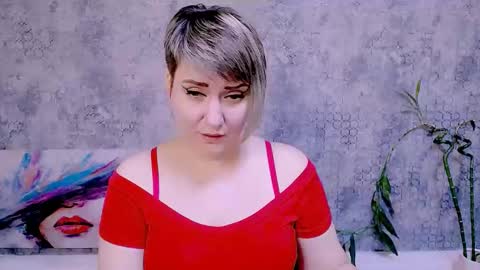 djullia online show from November 14, 9:44 am