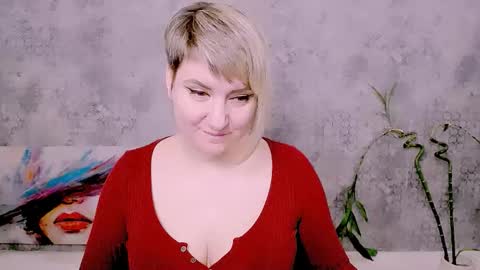 djullia online show from March 29, 8:38 am