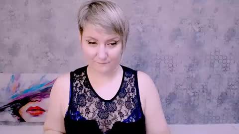 djullia online show from March 6, 1:14 pm