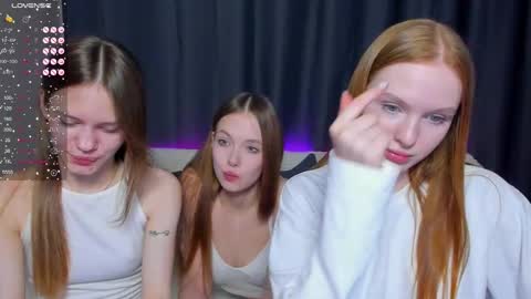 Polly and Kiriko online show from March 1, 8:42 pm