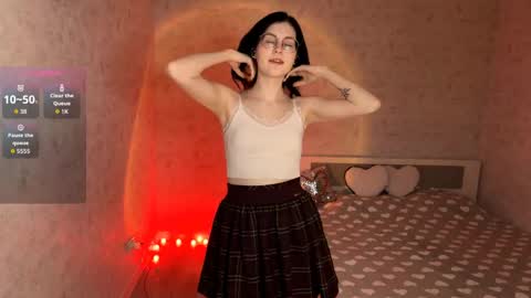 Annie PVT IS OPEN online show from April 16, 9:37 pm