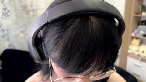 Annie PVT IS OPEN online show from September 16, 12:29 pm