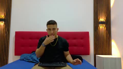  01 online show from June 3, 11:46 am