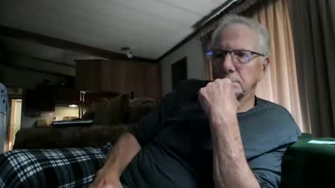 doingmyself69 online show from October 13, 11:40 pm